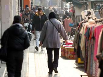 Οι αρχές του Ιράν "έκοψαν" το ίντερνετ σε όλη τη χώρα - Μαζική διαδήλωση στην Τεχεράνη, στις φλόγες κτίρια