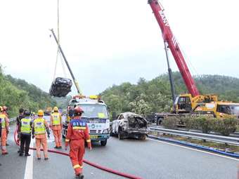 Κίνα: Στους 48 οι νεκροί από την κατάρρευση τμήματος αυτοκινητοδρόμου