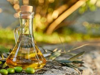 Eurostat: "Άλμα" άνω του 50% στην τιμή του ελαιόλαδου στην ΕΕ σε ένα έτος - Αύξηση  67% στην Ελλάδα