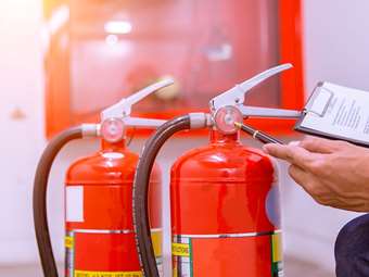 Μέσω gov.gr η υποβολή αναφοράς ή καταγγελίας για μέτρα πυροπροστασίας επιχειρήσεων και εγκαταστάσεων