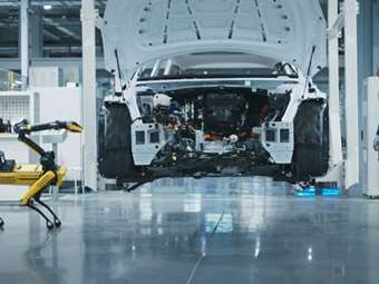 Ηλεκτρικά αυτοκίνητα και απολύσεις: Πώς το αντιμετωπίζουν Hyundai και Kia