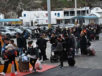 Αγωνίας συνέχεια στη Σαντορίνη: Δύο σεισμοί 4 και 4,3 Ρίχτερ τα ξημερώματα - Ε. Λέκκας: Υπαρκτό το ενδεχόμενο σεισμού άνω των 6 Ρίχτερ