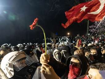 Τουρκία: Δεκαήμερη αναστολή μετάδοσης σε αντιπολιτευόμενο τηλεοπτικό σταθμό για "υποκίνηση μίσους"