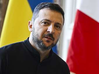 Ο Ζελένσκι επιβεβαιώνει για πρώτη φορά την επίθεση στο Κουρσκ