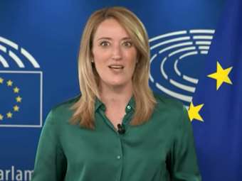 Ρ. Μέτσολα: Η Ευρώπη πενθεί μαζί με το λαό της Ελλάδας για την απώλεια του Κώστα Σημίτη