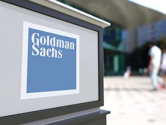 H Goldman Sachs βλέπει πλέον τρεις ακόμα αυξήσεις επιτοκίων της Fed το 2023