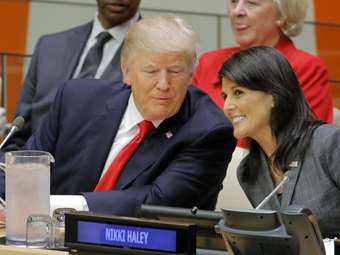 Ντόναλντ Τραμπ: Eξετάζει το ενδεχόμενο η Νίκι Χέιλι να είναι υποψήφια αντιπρόεδρος του