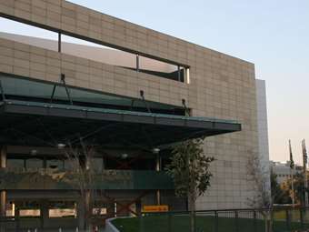 ΑΒΑΞ: Κέρδη 19,4 εκατ. ευρώ το α' εξάμηνο