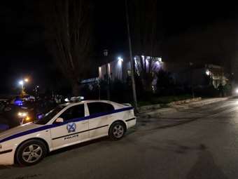 Αυστραλία: Συνελήφθη άνδρας που εισέβαλε στον περίβολο προξενείου της Ρωσίας ρίχνοντας την πύλη με αυτοκίνητο