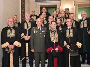 Επίτιμος διδάκτορας στο ΕΚΠΑ ο Αρχηγός ΓΕΕΘΑ, Στρατηγός Δημήτριος Χούπης