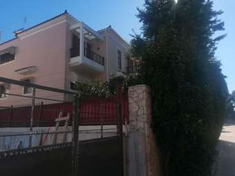 Πλειστηριασμοί: Για ποια "επώνυμα" ακίνητα θα χτυπήσει το σφυρί τον Δεκέμβριο