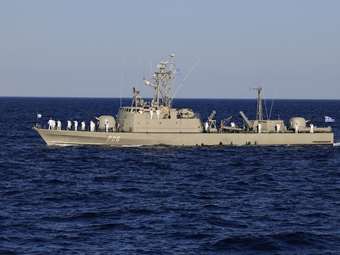 Ανοιχτά στο κοινό η φρεγάτα "Σπέτσαι" και το υποβρύχιο "Ματρώζος" του Πολεμικού Ναυτικού