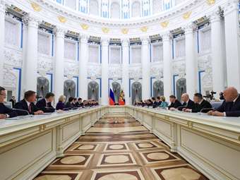 Τι σημαίνουν οι εκκαθαρίσεις στο ρωσικό Υπουργείο Άμυνας