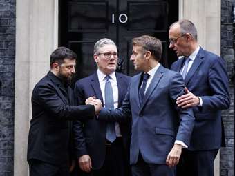 Ζελένσκι: Παραγωγικές οι συνομιλίες στο Λονδίνο - Το ειρηνευτικό σχέδιο ολοκληρώνεται