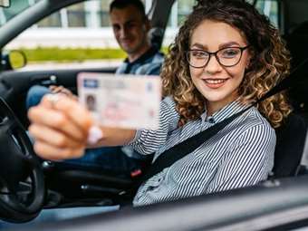 Πώς βγάζεις δίπλωμα οδήγησης ψηφιακά στην Ελλάδα
