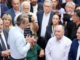 "Συναγερμός" στο Μαξίμου για τον κίνδυνο της αποχής- Στρατηγική συσπείρωσης