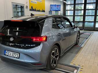 Αποκαλυπτικό το τεστ αντοχής για την μπαταρία του VW ID.3