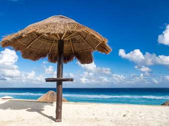 Βόλος: Άνοιξαν και πάλι οι παραλίες - Πεντακάθαρα τα νερά έδειξαν οι αναλύσεις