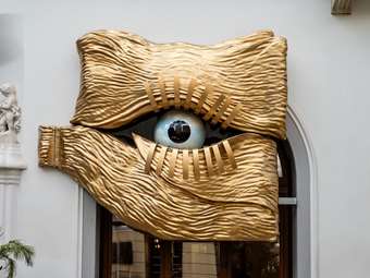 Η Αθήνα μέσα από τα μάτια του ΤΗΕ DOLLI ®