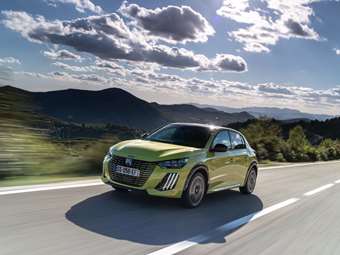 Αυτές είναι οι αλλαγές στο Peugeot E-208 και είναι σημαντικές