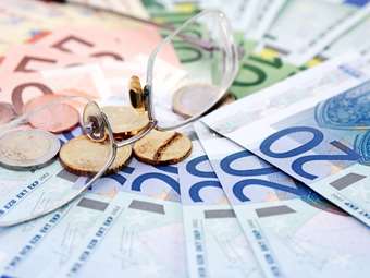 Ποια εισοδήματα δεν φορολογούνται για μισθωτούς και συνταξιούχους