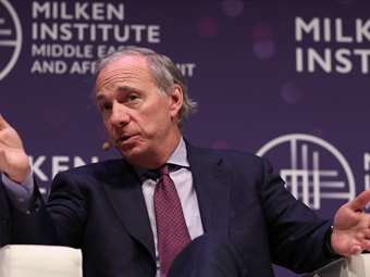 Ρέι Ντάλιο: Δεν είναι οι δασμοί αλλά μια ιστορική κατάρρευση της παγκόσμιας οικονομικής και πολιτικής τάξης