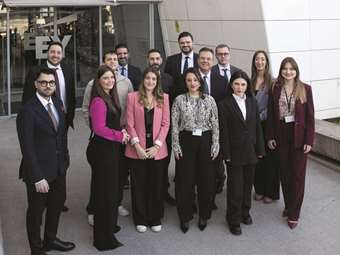 Μέσα στο EY Robotics Lab