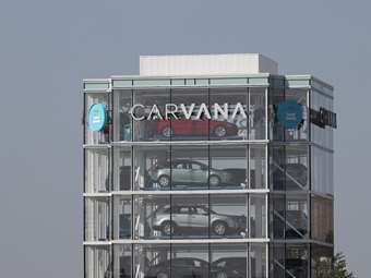 Carvana: Συμφωνία μείωσης χρέους κατά $1 δισ. - Ράλι 43% η μετοχή