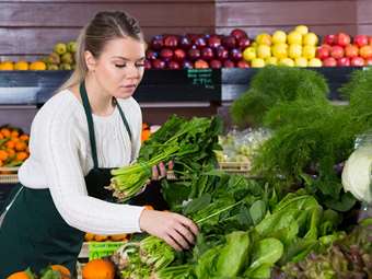 Μαζικές εισαγωγές φρούτων και λαχανικών- Εκτινάχθηκαν 50% τον Απρίλιο