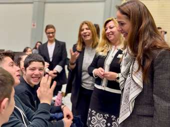 Δ. Μιχαηλίδου: "Το ασφαλές διαδίκτυο είναι υπόθεση όλων μας"