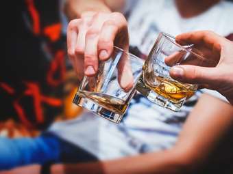 Γαλλία: Η βιομηχανία κονιάκ ζητά αποκλιμάκωση της εμπορικής διαμάχης ΗΠΑ-ΕΕ