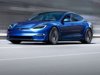 Η Tesla μειώνει τις τιμές των Model S και X για τρίτη φορά φέτος