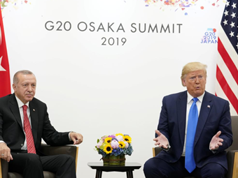 Οι διορισμοί Ρούμπιο και Γουόλτς από τον Τραμπ τρομάζουν τον Ερντογάν - Το αγκάθι των Κούρδων