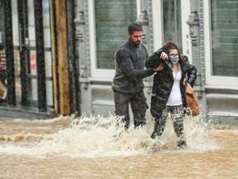 Γαλλία: Επτά αγνοούμενοι, παρασύρθηκαν από χειμάρρους μετά από καταρρακτώδεις βροχές