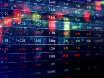 Χρηματιστήριο: Εναλλαγές προσήμου γύρω από τις 1.350 μονάδες