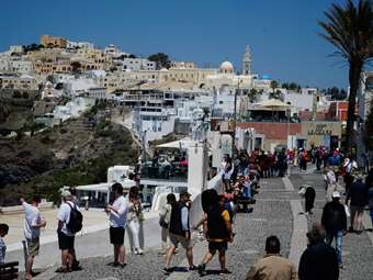 Παγκόσμιος Οργανισμός Τουρισμού: Ο τουρισμός αναμένεται να επανέλθει το 2024 στα επίπεδα προ πανδημίας