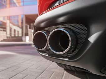 Μπαίνει εξάτμιση στα ηλεκτρικά αυτοκίνητα για λόγους ασφαλείας