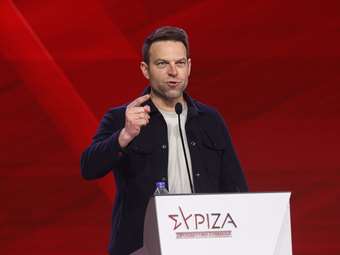 Κασσελάκης για Μητσοτάκη: Προεκλογική τακτική να τάζει πριμ, πριν τις ευρωεκλογές