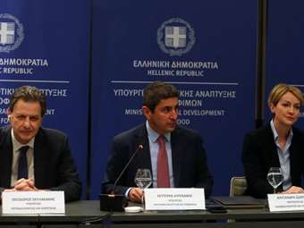 ΥΠΕΝ: Πέντε μέτρα για τη μείωση του κόστους στο αγροτικό ρεύμα