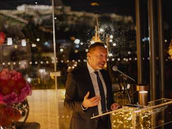 Μήνυμα αισιοδοξίας για τις προοπτικές του ελληνικού τουρισμού από τον διοικητή της ΤτΕ