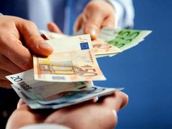 Όταν οι παρέες τσακώνονται για τον λογαριασμό…