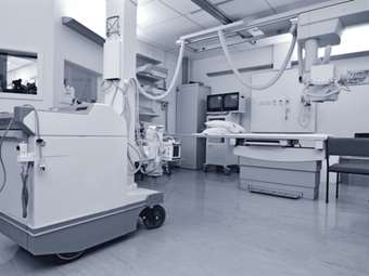 Τι προβλέπει η ΚΥΑ για τη δυνατότητα που δίνεται σε ιδιώτες γιατρούς να συνεργάζονται με το ΕΣΥ