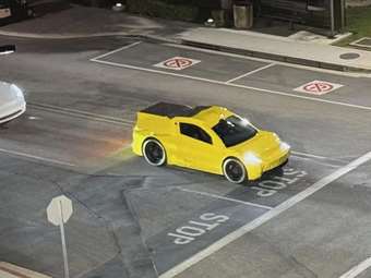 Αυτή είναι η πρώτη φωτογραφία του Tesla Robotaxi-πού κάνει δοκιμές