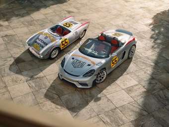 Η Porsche 718 Spyder RS είναι αφιερωμένη στον πιο επικίνδυνο αγώνα στον κόσμο