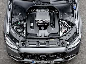 Γιατί τελικά η Mercedes επενδύει περισσότερα χρήματα στα θερμικά αυτοκίνητα