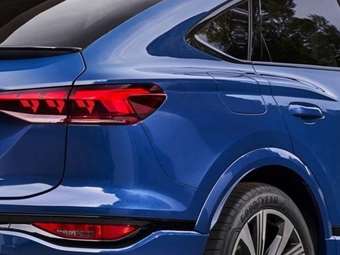 Ελλάδα: Ποια φίρμα δίνει επιδότηση 9.000 ευρώ για αγορά ηλεκτρικού αυτοκινήτου και δώρο τον φορτιστή