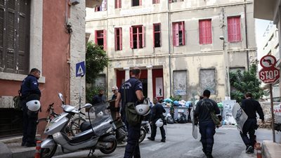Ηράκλειο: Έφοδος της ΕΛ.ΑΣ. στην κατάληψη του "Ευαγγελισμού" - Έξι συλλήψεις για την επίθεση κατά Βορίδη