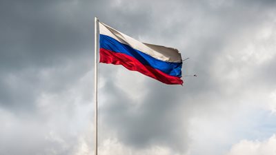 Ρωσία: Τα παγωμένα περιουσιακά στοιχεία πληγώνουν τη μεσαία τάξη