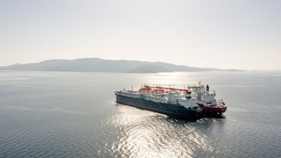 ΔΕΠΑ Εμπορίας – Naftogaz: Προμήθεια αμερικανικού LNG από τον Δεκέμβριο στην Ουκρανία μέσω Ελλάδας