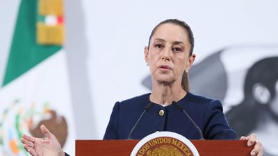 Σέινμπαουμ: Διαφωνούμε με την ακύρωση 13 αεροπορικών δρομολογίων από το Μεξικό προς τις ΗΠΑ